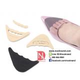 อุปกรณ์หนุนปลายหัวรองเท้า แก้ไขปัญหานิ้วเท้าเบียด นิ้วเท้าผิดรูปจากการใส่รองเท้าหัวแคบ และ สามารถใส่แก้ไขซื้อรองเท้าหลวมได้ด้วย อุปกรณ์หนุนปลายหัวรองเท้า แก้ไขปัญหานิ้วเท้าเบียด นิ้วเท้าผิดรูปจากการใส่รองเท้าหัวแคบ และ สามารถใส่แก้ไขซื้อรองเท้าหลวมได้ด้วย