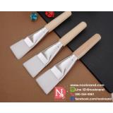 แปรงมาส์กหน้าด้ามไม้  รุ่นอันใหญ่ ด้ามสั้น สำหรับเกลี่ยนบริเวณใบหน้าและตามร่างกาย แปรงมาส์กหน้าด้ามไม้  รุ่นอันใหญ่ ด้ามสั้น สำหรับเกลี่ยนบริเวณใบหน้าและตามร่างกาย